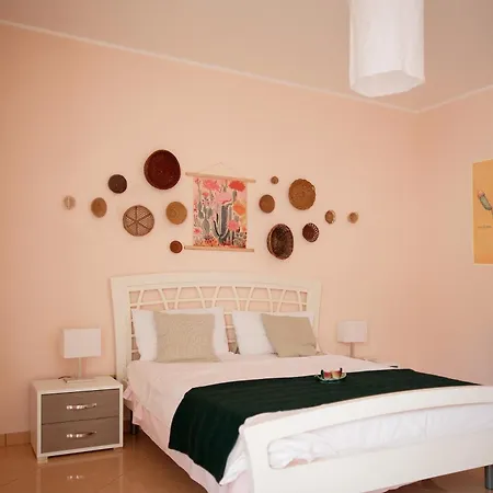 Family Apartment, 3 Balconies & Location, Gioiosa Marea, Fichi Dindia By Ideal Sicily Gioiosa Marea